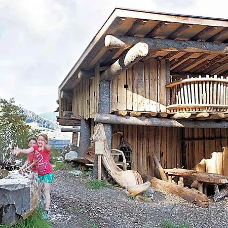 Holzlebn Tatil parkı