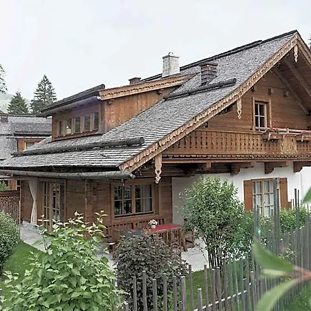 Holzlebn Tatil parkı Grossarl